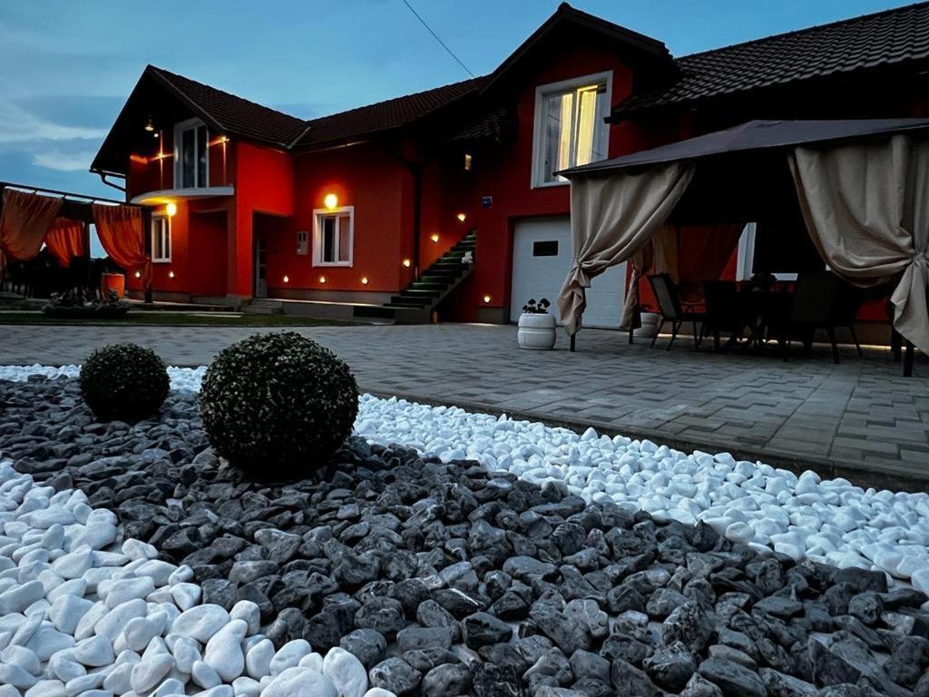 Luxury Apartment Megy Otočac Esterno foto